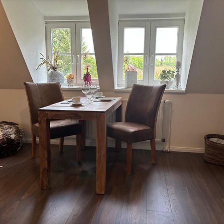 4 Wunderschoene Ferienwohnungen Im Kavaliershaus Schwerin  Luaran gambar