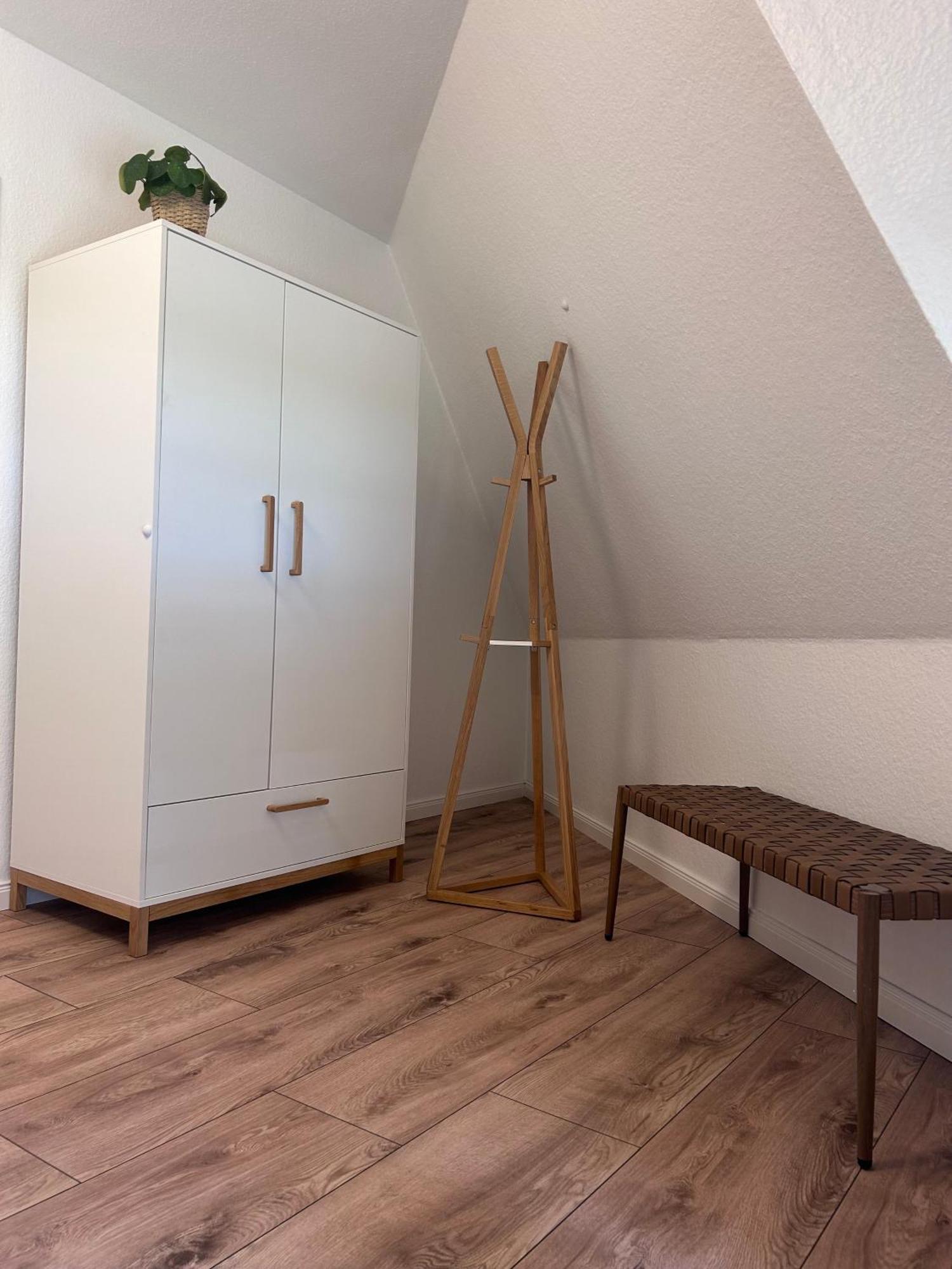 4 Wunderschoene Ferienwohnungen Im Kavaliershaus Schwerin  Luaran gambar